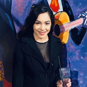 Meet your Posher, Samantha